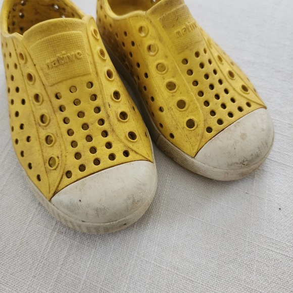 Yellow Kids Sandals - Picture 3 of 10